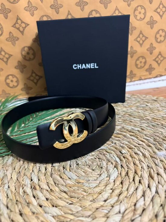 Step up your accessory game with the iconic Chanel Belt. ✨ main image 4
